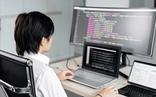 郯城 ,php声明和调用变量的符号是什么？